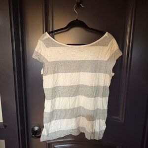 GAP Women's Gray and White Striped Tee